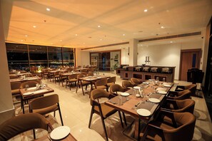 Restaurant - Hotel Saffron Wayanad (Sulthan Bathery)