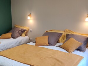 5 Schlafzimmer, kostenloses WLAN, Bettwäsche