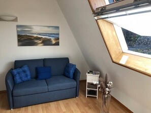 テレビ、書庫、ステレオ