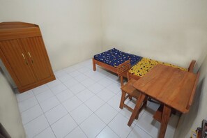 Economy Room - Kingkost Wonocatur (Banguntapan)