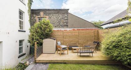 The Walker's Retreat by Birch Stays