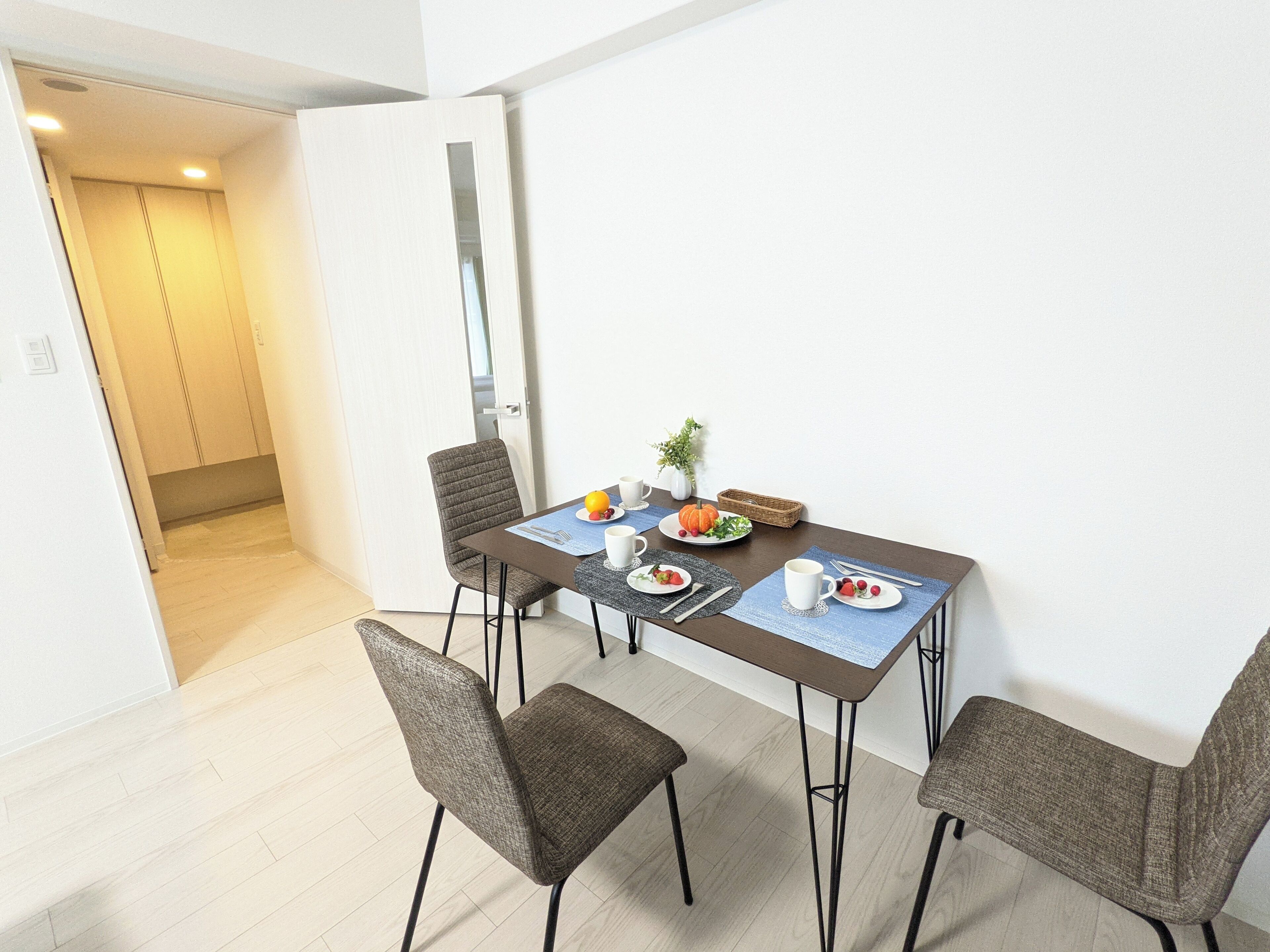 Comfort Triple Room | Blackout drapes, soundproofing, free WiFi, bed sheets