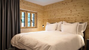 Allergitestet sengetøy, safe på rommet og reiseseng for barn