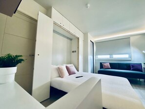 1 soverom, skrivebord, strykejern/-brett og wi-fi (inkludert)