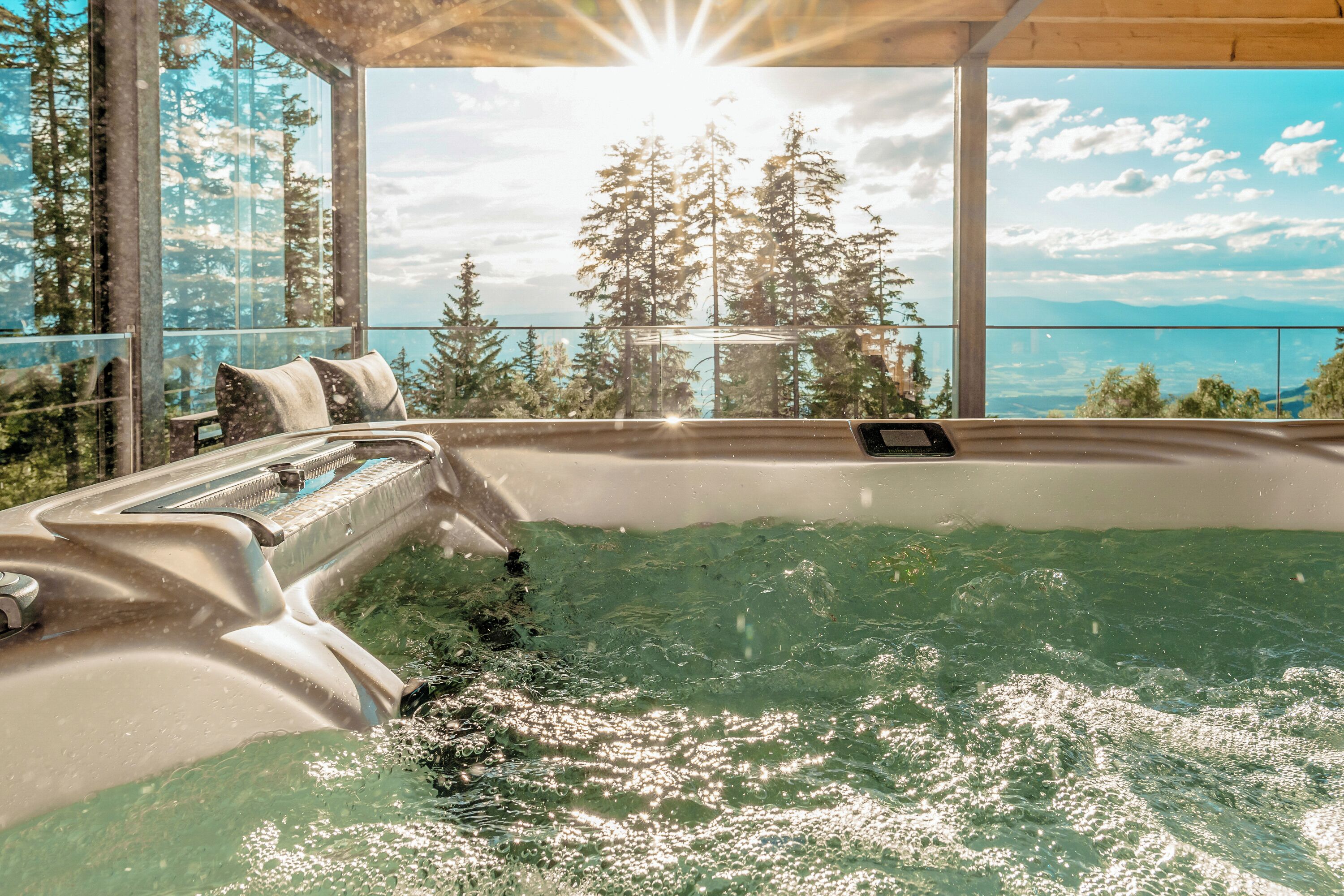 Bain à remous extérieur