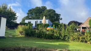 Property grounds - The Funky Pigsty-An adventure pet friendly paradise, Situated in the Wye Valley! (Coleford)
