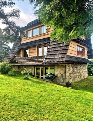 Exterior - Mountain Cozy House in Tatras With Stunning View (Poronin)