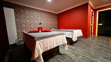 Sauna, massages