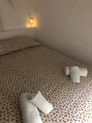 1 室のベッドルーム、WiFi、ベッドシーツ