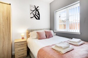 5 makuuhuonetta, internet, vuodevaatteet