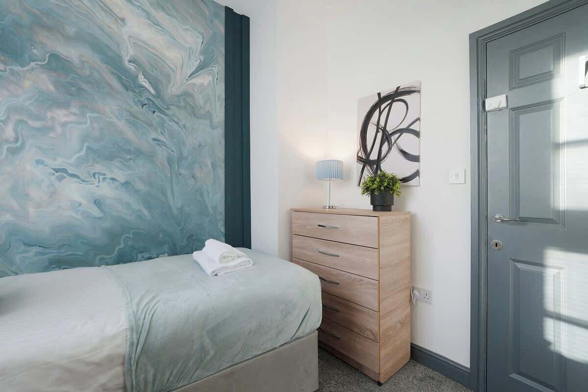 4 bedrooms, Internet, bed sheets