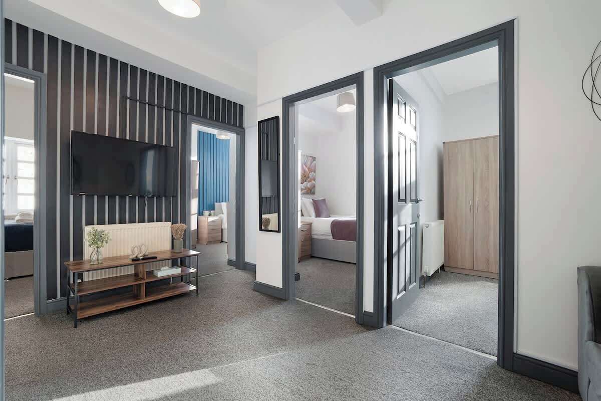 المنشأة من الداخل