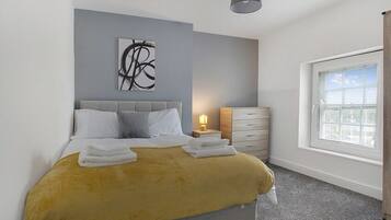 2 bedrooms, Internet, bed sheets