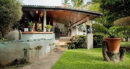 Mystic Riverfront Bungalow