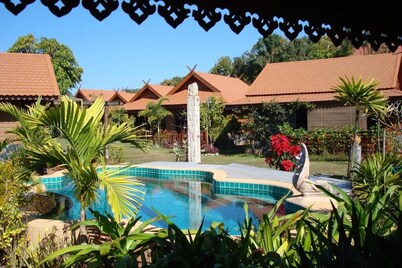 Viang Yonok Hotel Restaurant Sports Club