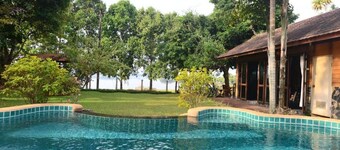 Viang Yonok Hotel Restaurant Sports Club