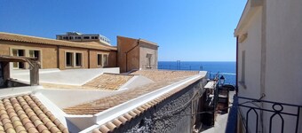 Lanterne Magiche Ortigia Suites