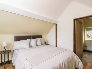 1 chambre, décoration personnalisée, ameublement personnalisé