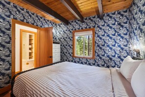 3 室のベッドルーム、WiFi、ベッドシーツ