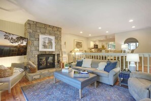 TV, fireplace, offices