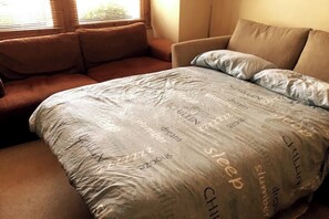 4 Schlafzimmer, Bügeleisen/Bügelbrett, kostenloses WLAN, Bettwäsche