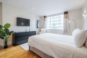 2 Schlafzimmer, Bügeleisen/Bügelbrett, Reisekinderbett, kostenloses WLAN