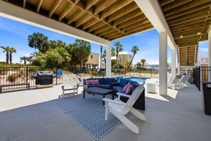 Terrace/patio - Welcome to Rock Lobster! (St. George Island)