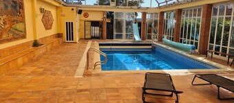 Tu Retiro Rural a 65 Minutos de Barcelona, en el Encantador Escenario de Llacuna