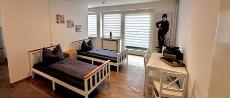 1 bedroom, free WiFi, bed sheets