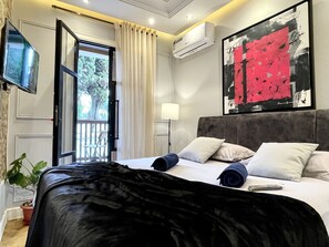 1 bedroom, desk, iron/ironing board, free WiFi