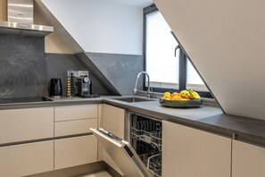 Private kitchen - Apartment - Sleeps 4 & Free Parking (London)
