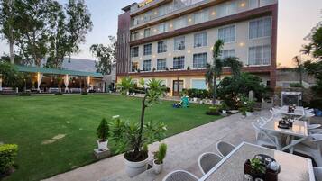 Bagian depan properti