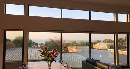Luxury Home With Views -portarlington Town Centre