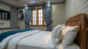 Deluxe Double Room | Free WiFi