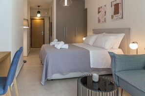1 bedroom, iron/ironing board, WiFi, bed sheets - Cubes Living Athens, Studio 202
 (Athina)