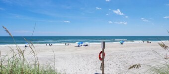 Dream On #145 - Private boat dock, short walk to the beach, dog friendly!