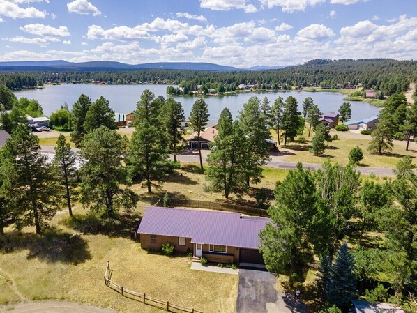 Exterior - Beautiful Home, Fenced Yard, AC, Pet Friendly (Pagosa Springs)