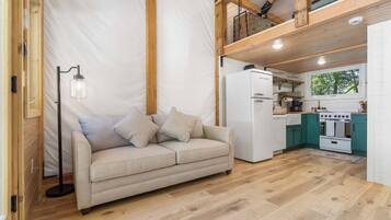 Cabin, Multiple Beds, Kitchen, Garden View (Tree Farm Duo) | Interior