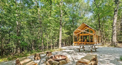 Hidden Hollow - Desirable Ozark Glamping!