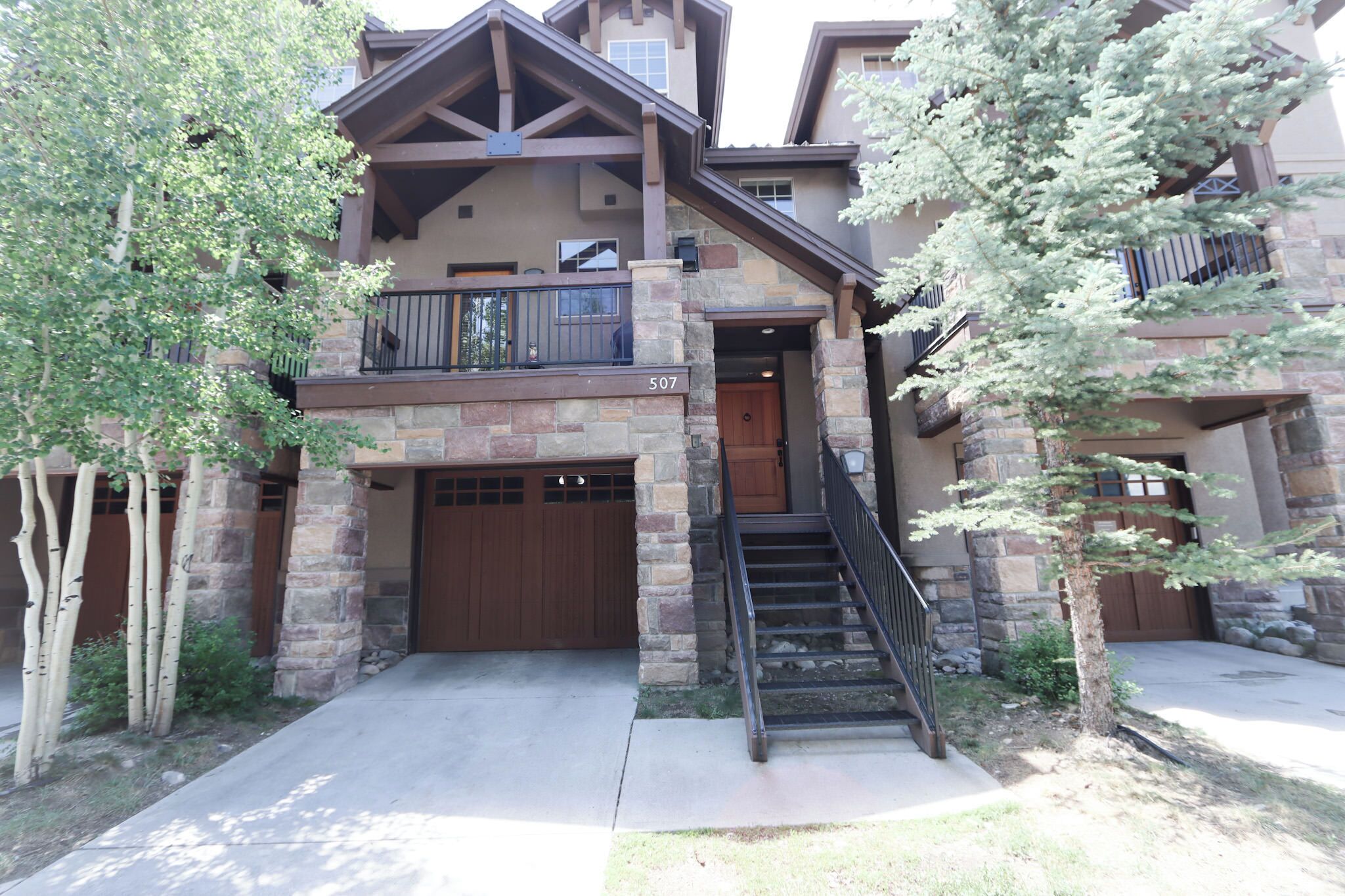 *New* Downtown Luxury Hideaway | Skiing