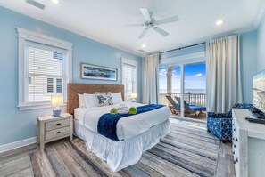 6 室のベッドルーム、WiFi (無料)