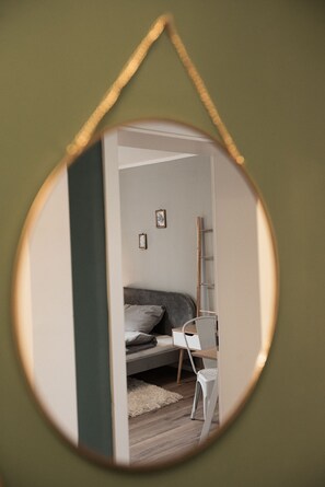 Deluxe suite, 2 slaapkamers | Kamervoorziening