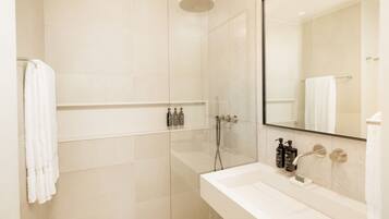 Apartment, 1 Bedroom | Bathroom | Hair dryer, bathrobes, slippers, towels