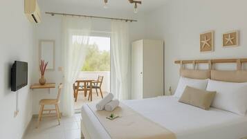 1 bedroom, iron/ironing board, travel cot, WiFi