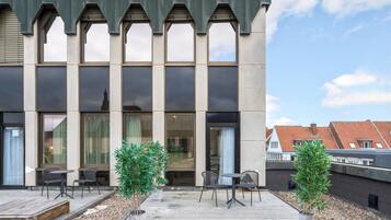 Deluxe Studio mit Dachterrasse | Terrasse/Patio