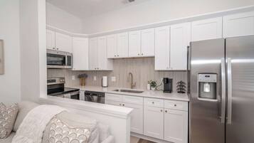 Condo, Multiple Beds, Kitchen | Interior