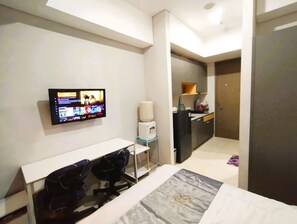1 bedroom, desk, iron/ironing board, free WiFi