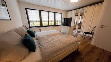 2 Schlafzimmer, WLAN, BettwÀsche