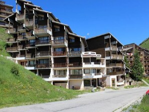 Esterni
