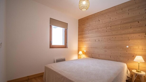 WiFi (surcharge) - 50m from ski slopes, 3rd floor, view building, terrace, tv, 36m², Valmorel (Les Avanchers-Valmorel)